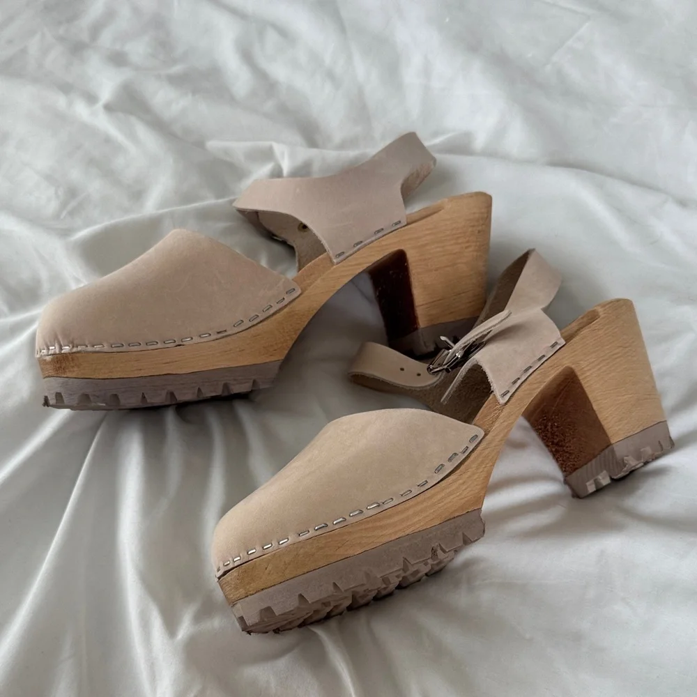 MIA Beige Mules & Clogs - Picture 2 of 4